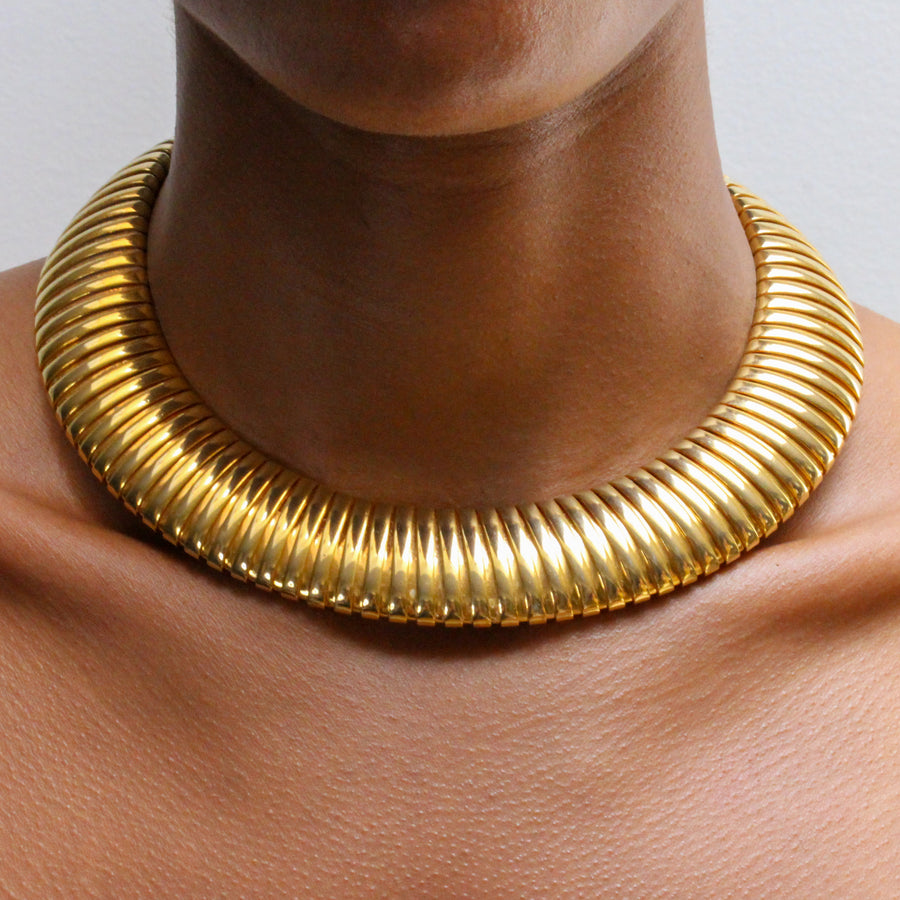 CLEO CHOKER